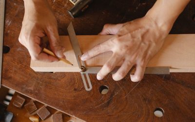 Comment identifier les signes de dommages sur les volets en bois ? — Menuiserie