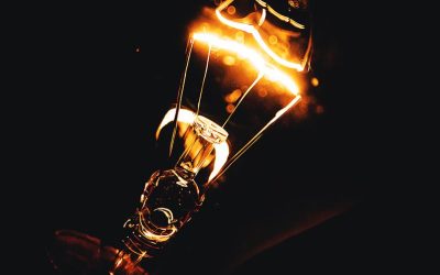 Comment tirer des câbles électriques à travers des murs — Électricité